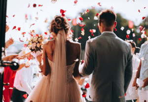 Tầm quan trọng của đám cưới trong hồ sơ bảo lãnh diện vợ chồng đi Mỹ