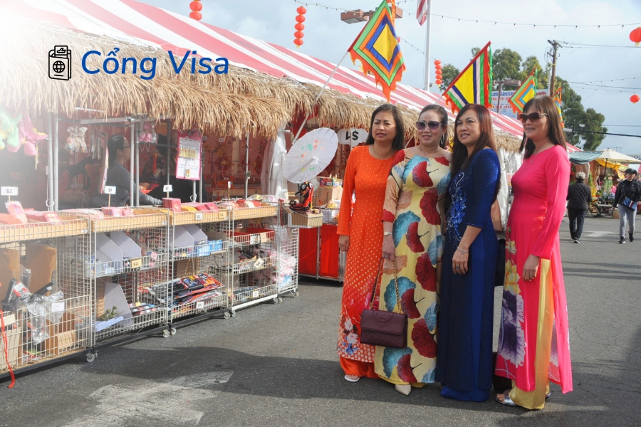 Hơn 2,2 triệu người Việt tại Mỹ chiếm 50% Việt kiều toàn cầu và là cộng đồng gốc Á lớn thứ tư