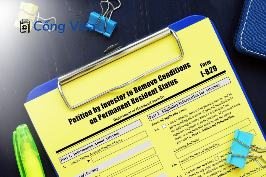 Nhà đầu tư EB-5 phải nộp đơn I-829 để gỡ điều kiện thẻ xanh