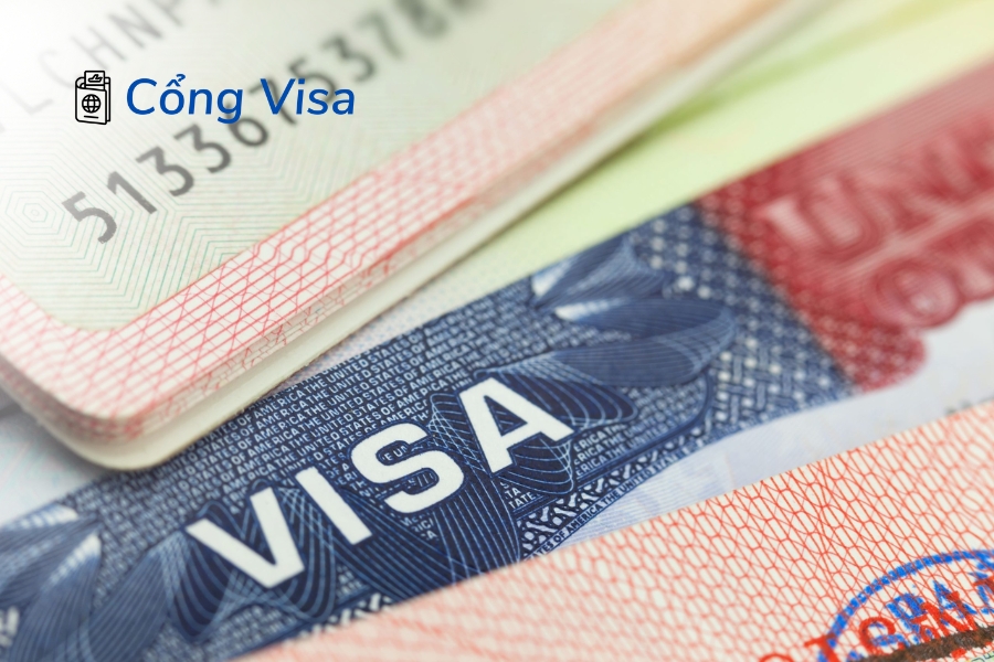 Gia hạn visa Mỹ qua bưu điện cần visa cùng loại và không vi phạm di trú